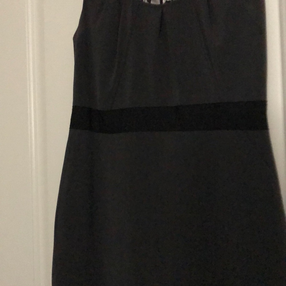 Dress - Picture 3 of 8